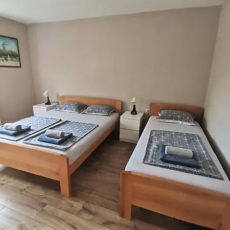 アパート Meridian *