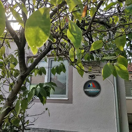 Meridian Apartamento *